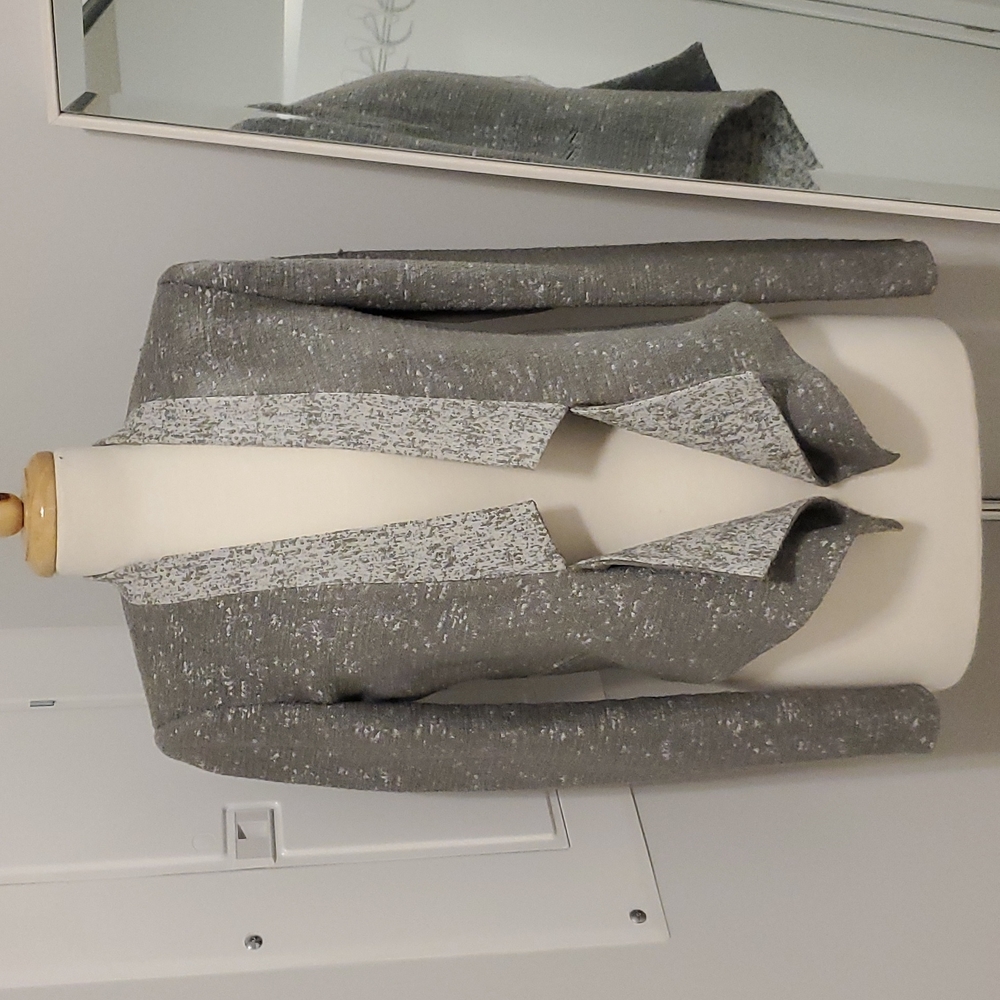 Asymmetrical Two-Toned Cropped Tweed Blazer